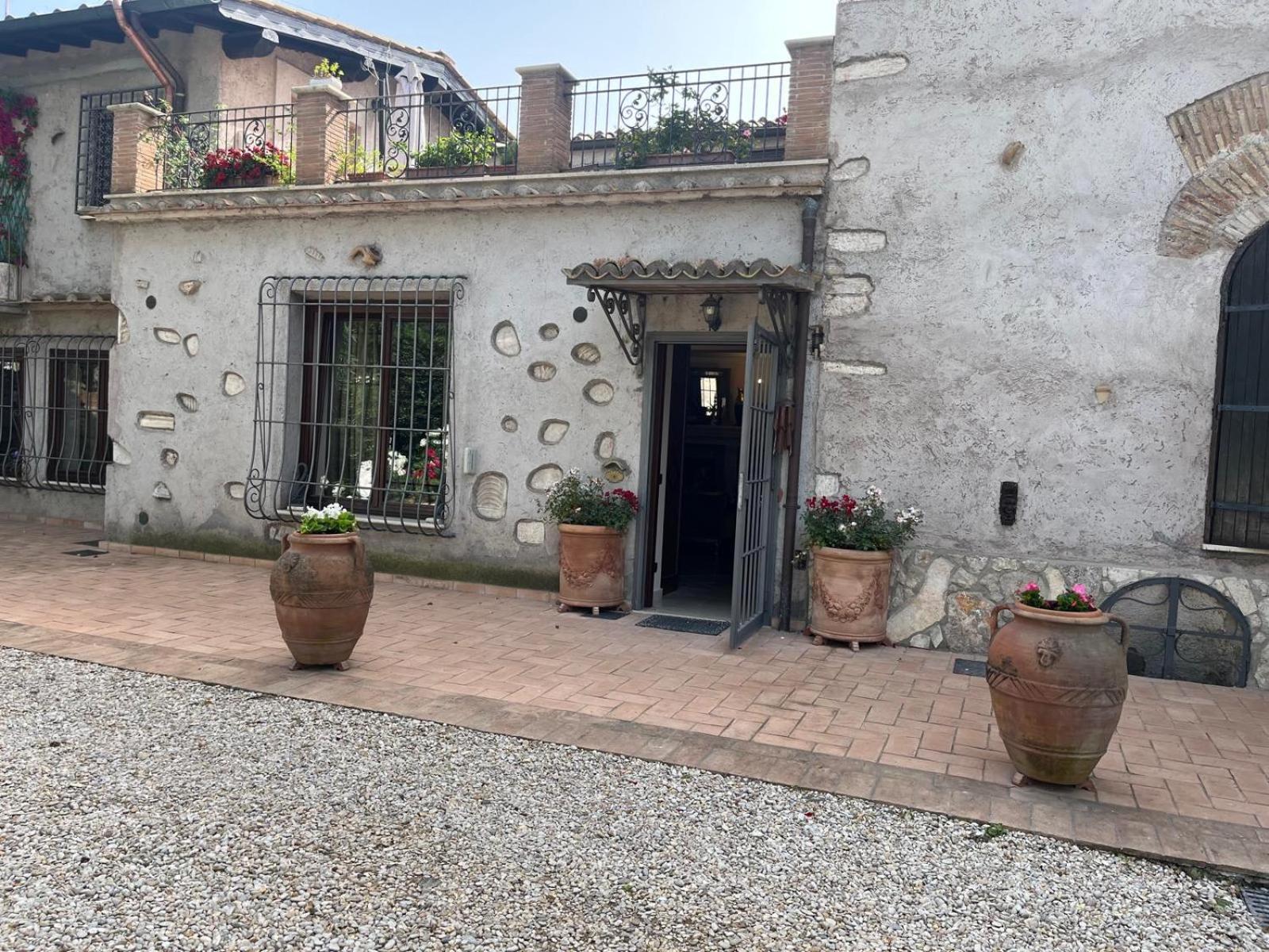 Loft Appia Antica Donna Eugenia Apartment Roma Ngoại thất bức ảnh
